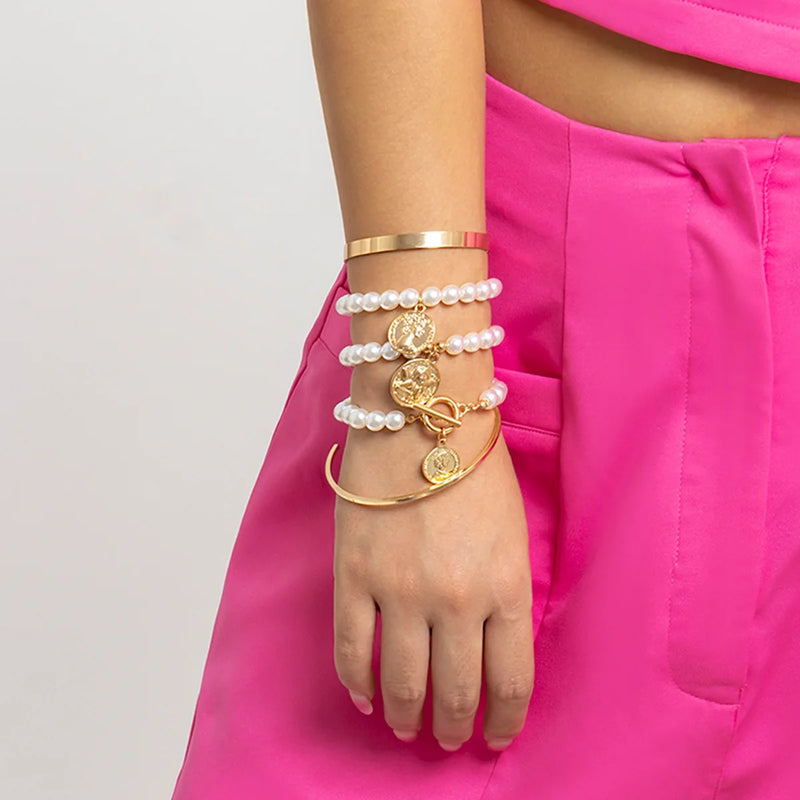 Vintage Geometric Pendant Bracelet with Pearl Detail