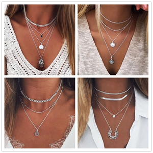 Vintage Layer Party Jewelry Leaves Stars Hamsa Hand Moon Chain Necklaces