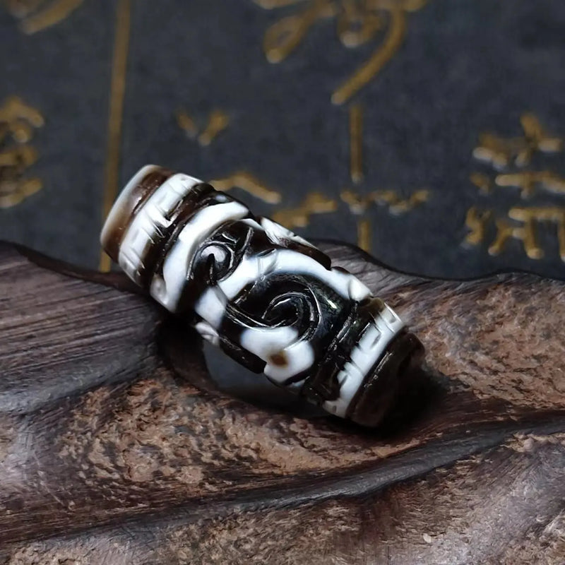 Tibet 2 Eyes Totem Carving Black/White Agate Dzi Beads 28*12mm
