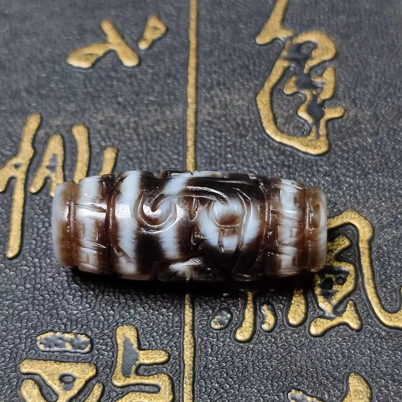 Tibet 2 Eyes Totem Carving Dzi Beads