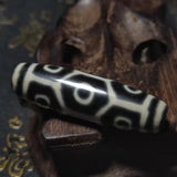 Tibet Black/White Tortoiseshell 9 Eyes Pattern Totem DZI Beads 49*50mm