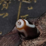 Tibetan White/Brown God of Wealth Totem Ancient Weathered Agate DZI Beads