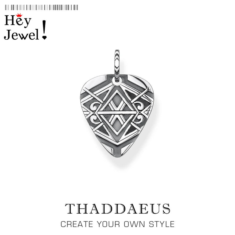 Timeless Dog Tag Pendant, 2021 Fine Jewelry Europe Bijoux Accessories