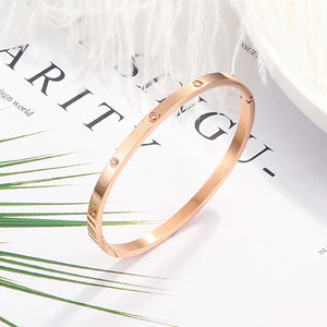 Titanium Tension Setting Zircon Bracelet for Couples
