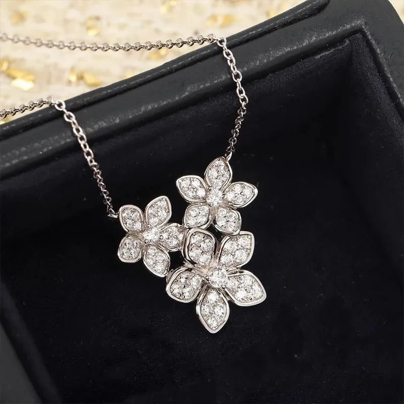 European Jewelry 925 Silver Three Flowers Flower Necklace