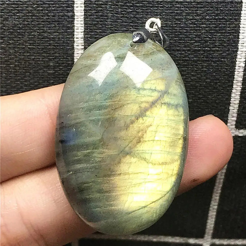 Labradorite Pendant Yellow Oval 40x27x9mm