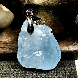 Natural Ocean Aquamarine Stone Necklace Pendant Jewelry 19x15x8mm