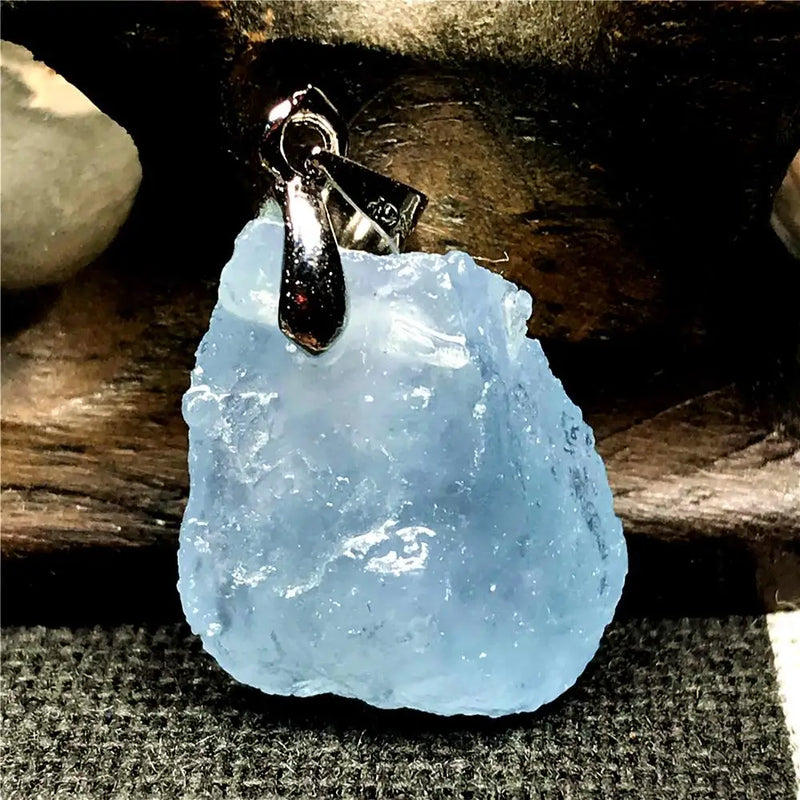 Natural Ocean Aquamarine Stone Necklace Pendant Jewelry 19x15x8mm