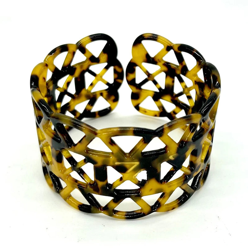Tortoiseshell Bangles Set for Polynesian Women - 5 Classic Designs