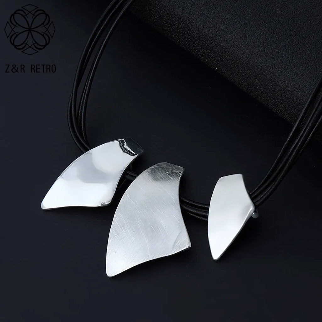 Vintage Geometric Choker Necklace for Women