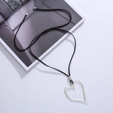 Heart Shape Long Chains Pendant Necklace for Women