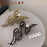 Geometric Wave Claw Clips for Thick Hair