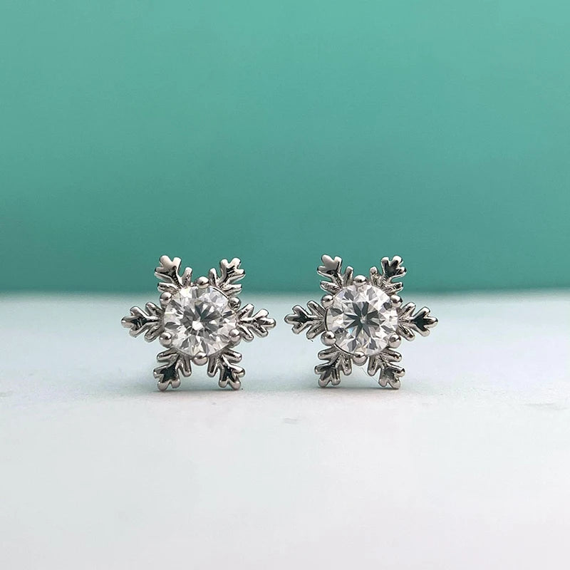 0.8ct Moissanite Snowflake Earrings in 925 Silver D Moissanita Diamond Studs