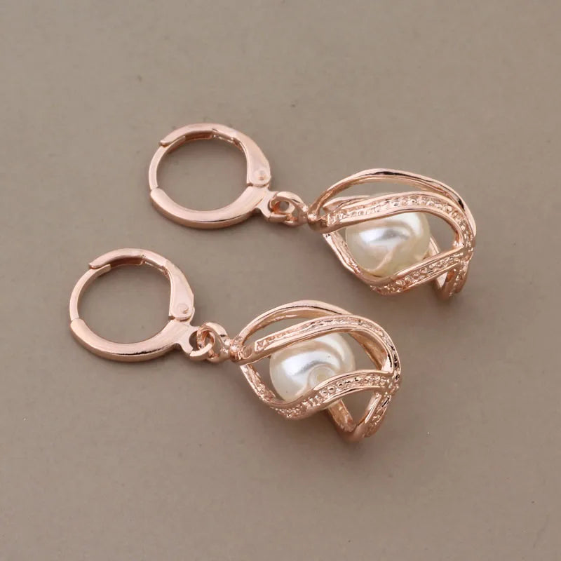 Vintage Rose Jewelry Set Unusual Pearl Earrings and Pendant Set
