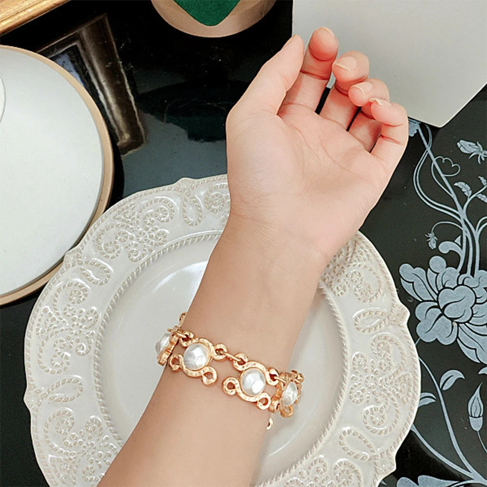 Vintage Baroque Jewelry Set for Women