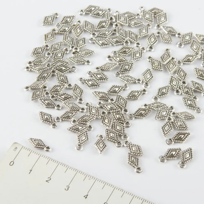 Triangle Tassel Bracket 10-Pack
