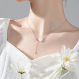 TrustDavis Daisy Necklace Summer Shell Flower Clavicle Chain Necklace