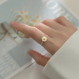 Davis 925 Silver Daisy Flower Chain Ring for Women Wedding Party