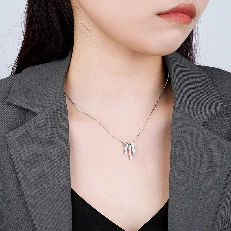 TrustDavis Geometric Charm Necklace Vintage Clavicle Chain for Women