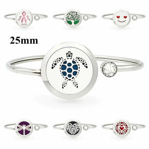 Turtle Stainless Steel Aromatherapy Locket Bracelet with 10 Pads
