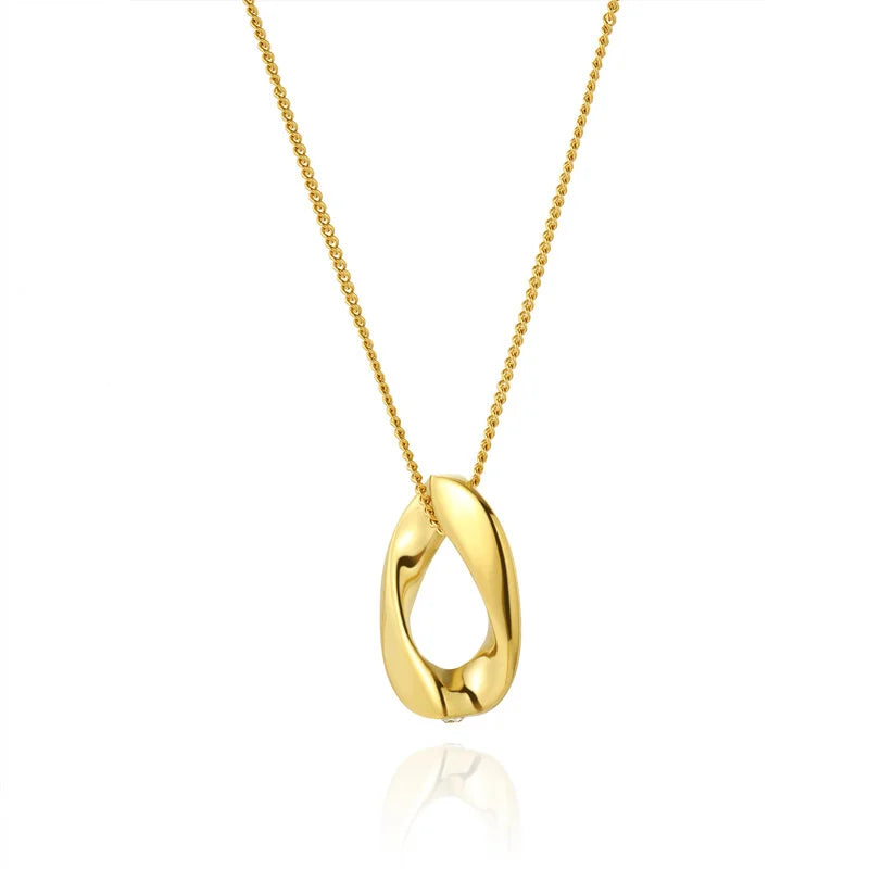 Twisted O-shaped Necklace, Gold-Plated Steel, Non-Fading Collarbone