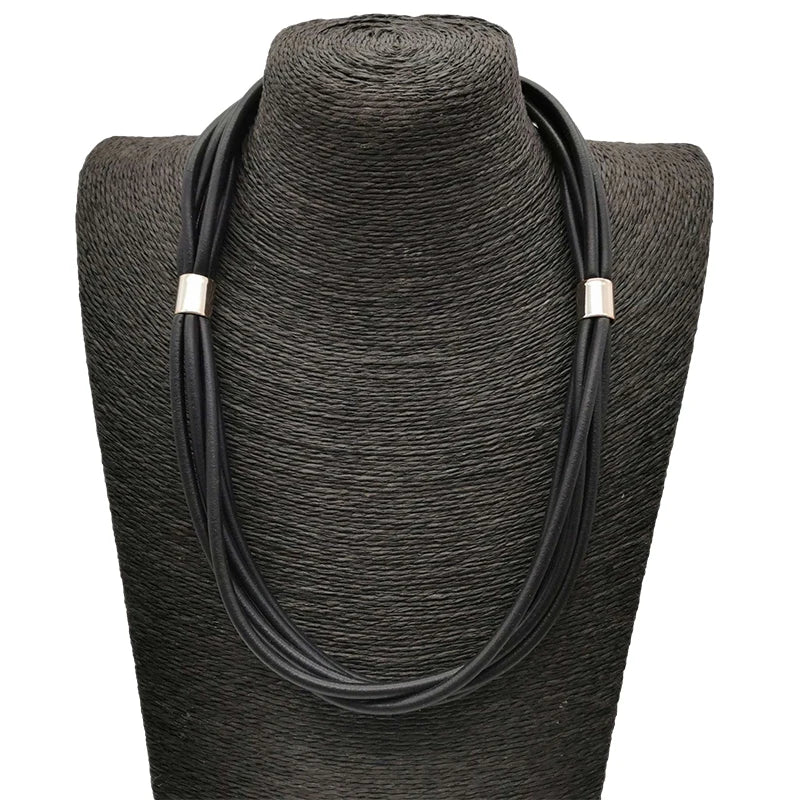 Gothic Choker Necklace Female Short Chain