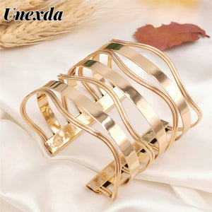 Retro Gothic Punk Bracelet for Women Lady Cuff Bangles