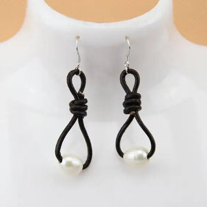 AA Pearl Earrings,9-10mm Freshwater Pearl Leather Earring