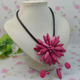 Real Pearl Shell Flower Necklace Red Pearls Fine Jewelry for Women