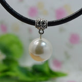AA Sea Shell Pearl Necklace 14mm Round Shell Pearl Rope Leather Jewelry
