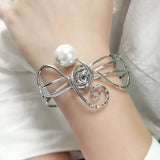 Boho Metal Cuff Bracelet for Women - Vintage Charm Bangle