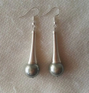 14mm Round Gray Shell Pearl Silver Earrings