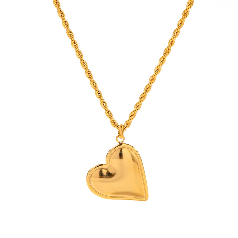 Uworld Stainless Steel Hailey Heart Pendant Necklace for Women