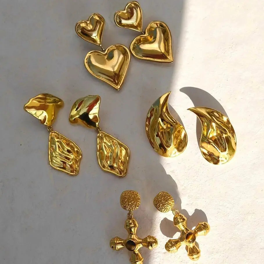 Uworld Vintage Elegance Stainless Steel Earrings Set