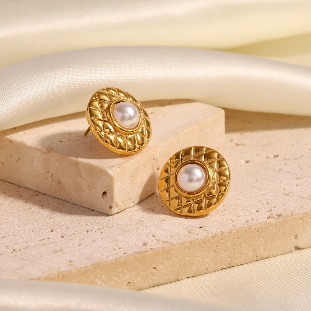Uworld Vintage Pearl Stud Earring for Girls Waterproof
