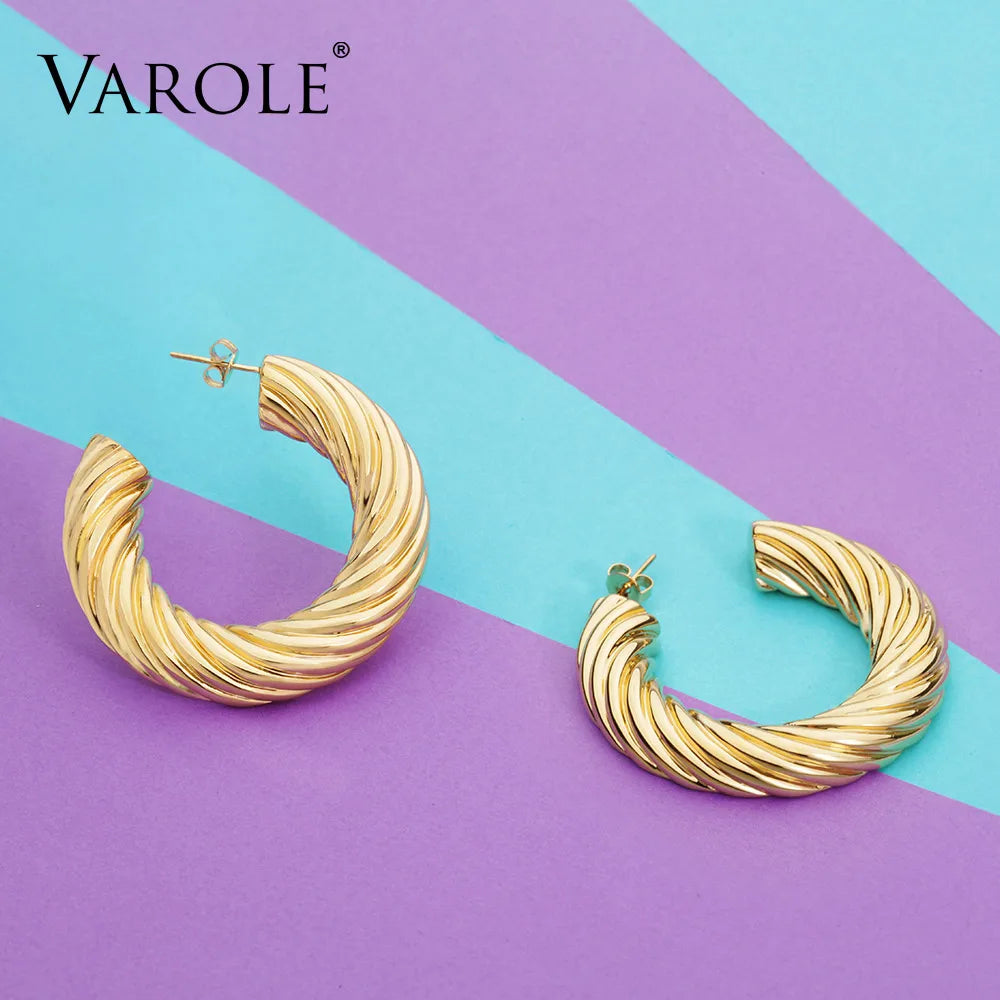 Vintage Twisted Line Hoop Earrings Circle Earrings For Women