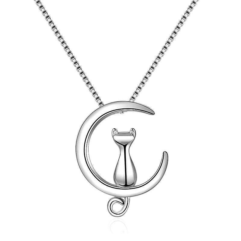 925 Silver Japanese Cat on Moon Necklace Female Clavicle Chain