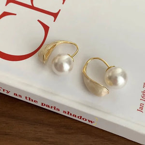 Silver Pearl Dropwise Glaze Earring for Women Girl Water Drop Irregular
