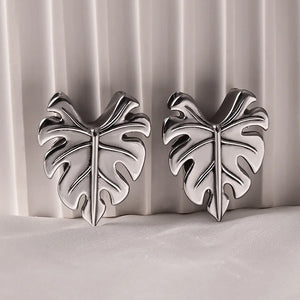 Vanku 2PCS Leaves Open Saddle Ear Gauges Plugs Piercing Stretchers