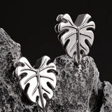 Vanku 2PCS Leaves Open Saddle Ear Gauges Plugs Piercing Stretchers