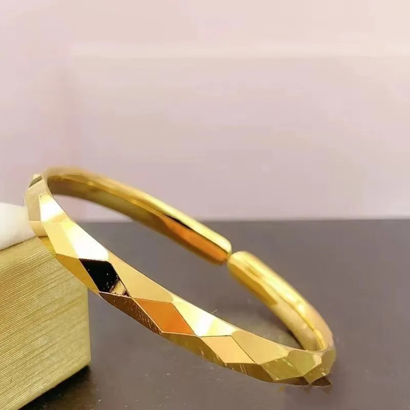 Vietnam Shakin Ladies Heart-Shaped 18K Bangles For Girlfriend