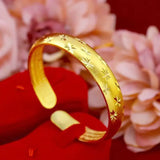 Vietnam Shakin lady 18K bracelet with gypsophila heart