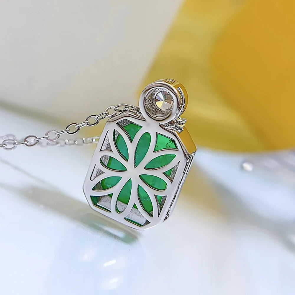 925 Silver Emerald Gemstone Pendant Necklace for Women Cocktail Party