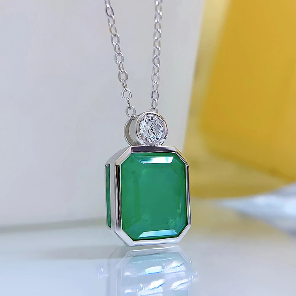 925 Silver Emerald Gemstone Pendant Necklace for Women Cocktail Party