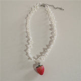 Vintage Strawberry Pendant Pearl Flower Choker Necklace Y2K Jewelry