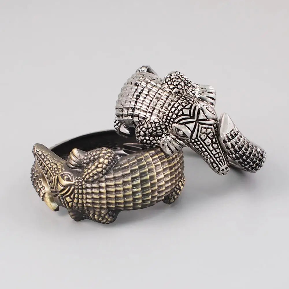 Vintage Alloy Crocodile Shaped Bangle Bracelet for Women