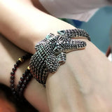 Vintage Alloy Crocodile Shaped Bangle Bracelet for Women