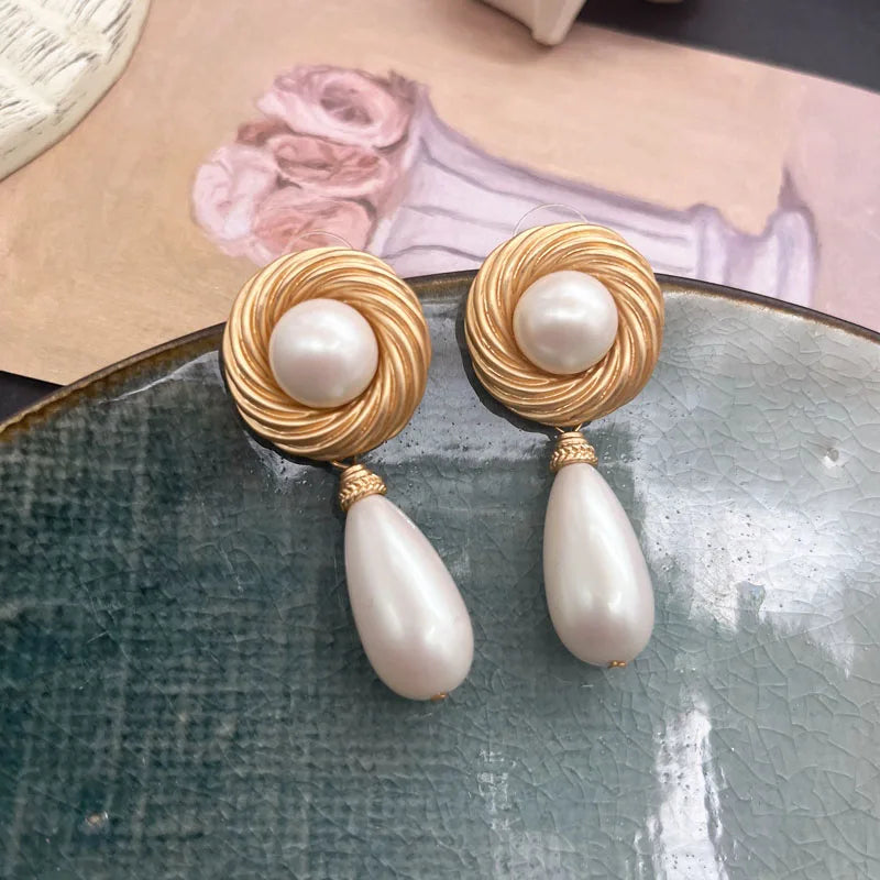 Vintage Baroque Earrings Teardrop Pearl Drop Brincos Textured Accessories