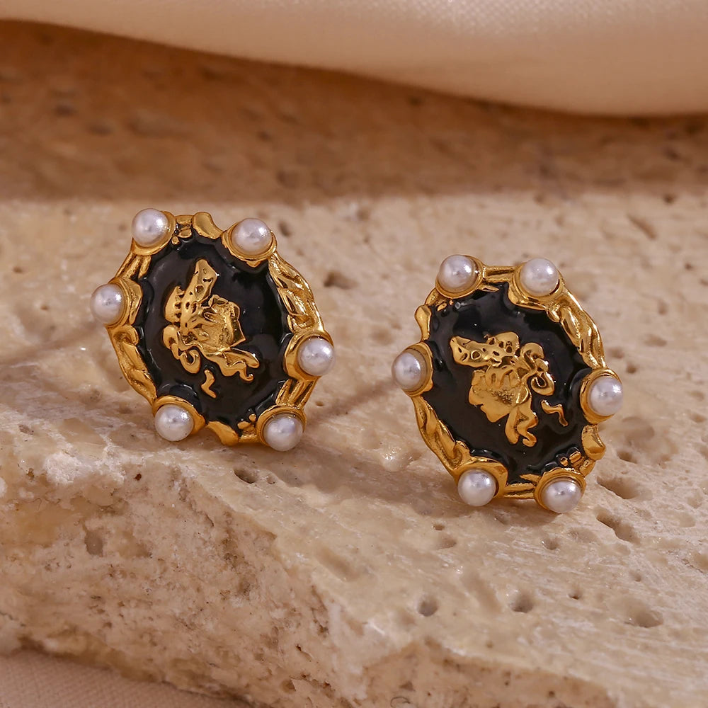Vintage Oval Shape Pearl Portrait Stud Earring Jewelry For Ladies