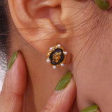 Vintage Oval Shape Pearl Portrait Stud Earring Jewelry For Ladies